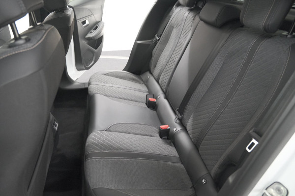 Peugeot e-208 EV Allure 50 kWh | SOH 99,9% | 11 KW Laadfunctie | Apple Carplay | Parkeersensoren