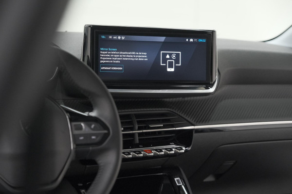 Peugeot e-208 EV Allure 50 kWh | SOH 99,9% | 11 KW Laadfunctie | Apple Carplay | Parkeersensoren
