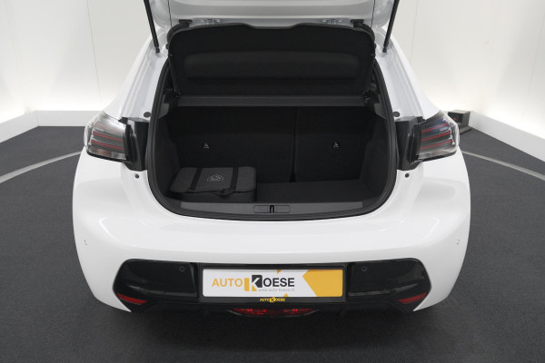 Peugeot e-208 EV Allure 50 kWh | SOH 99,9% | 11 KW Laadfunctie | Apple Carplay | Parkeersensoren