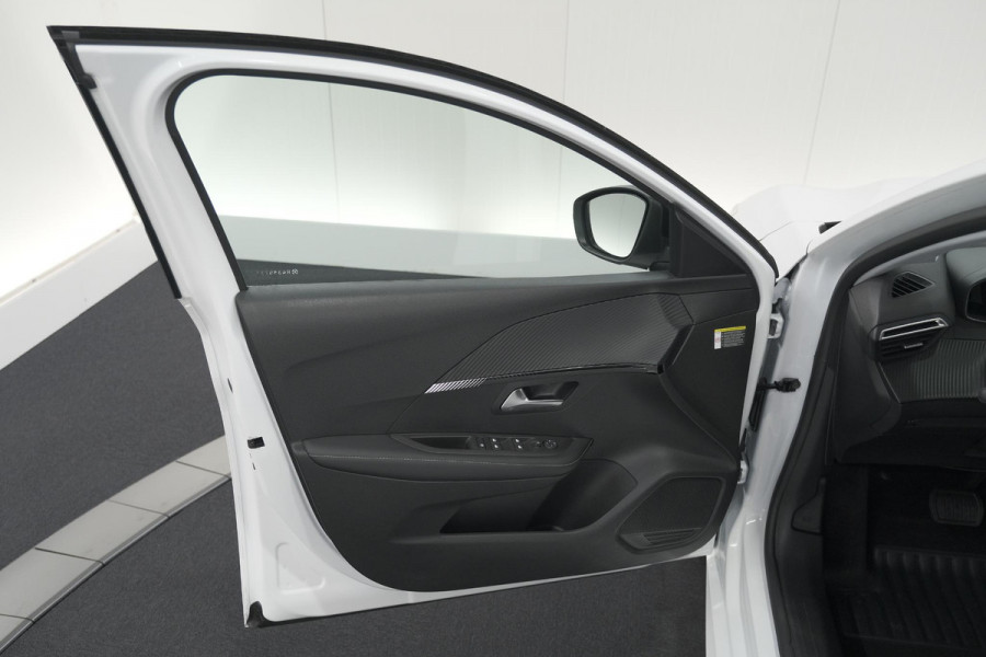 Peugeot e-208 EV Allure 50 kWh | SOH 99,9% | 11 KW Laadfunctie | Apple Carplay | Parkeersensoren
