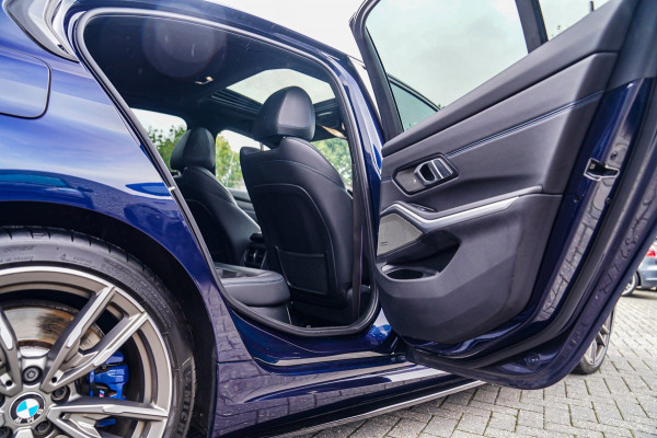 BMW 3-serie M340i xDrive High Executive | Schuifdak | Mosselman Tuning | Head up | Carplay | HarmanKardon | Stuurwielverwarming