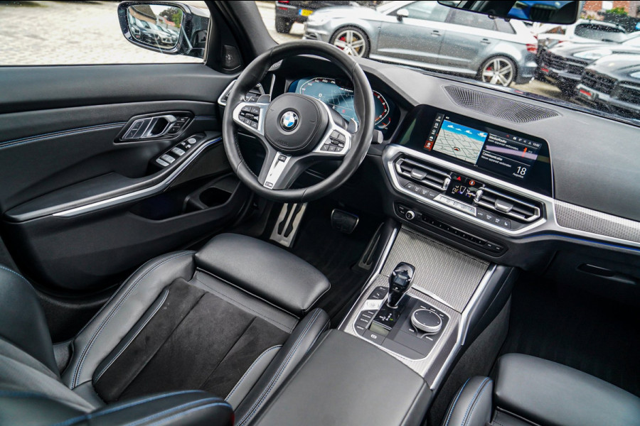 BMW 3-serie M340i xDrive High Executive | Schuifdak | Mosselman Tuning | Head up | Carplay | HarmanKardon | Stuurwielverwarming