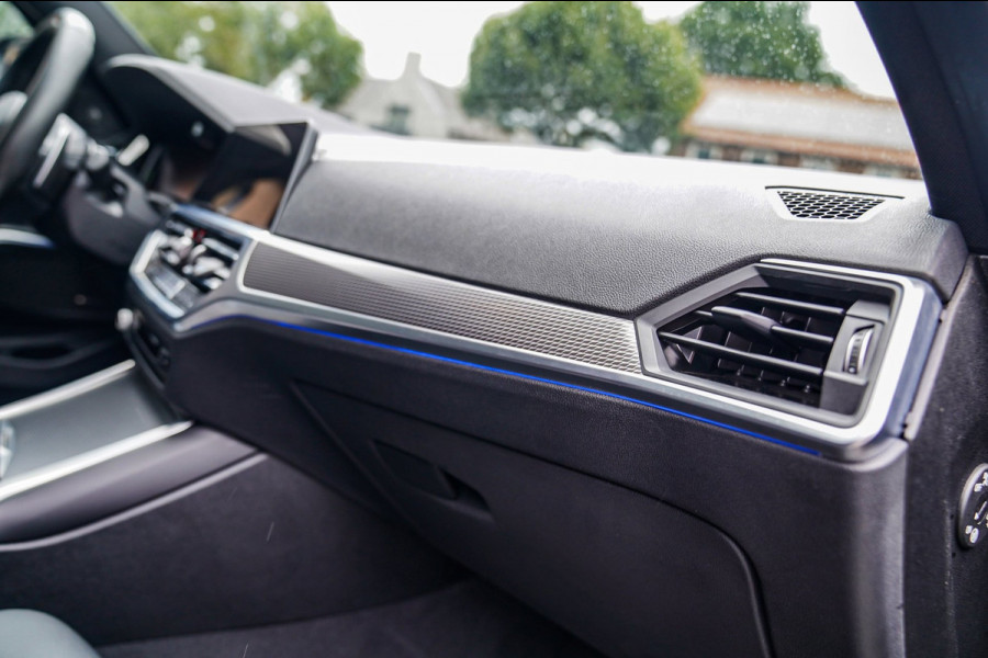 BMW 3-serie M340i xDrive High Executive | Schuifdak | Mosselman Tuning | Head up | Carplay | HarmanKardon | Stuurwielverwarming