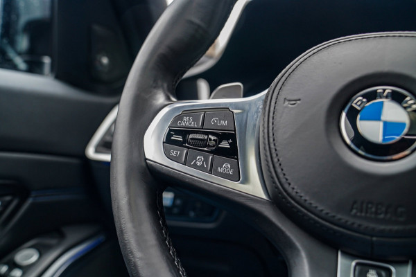 BMW 3-serie M340i xDrive High Executive | Schuifdak | Mosselman Tuning | Head up | Carplay | HarmanKardon | Stuurwielverwarming