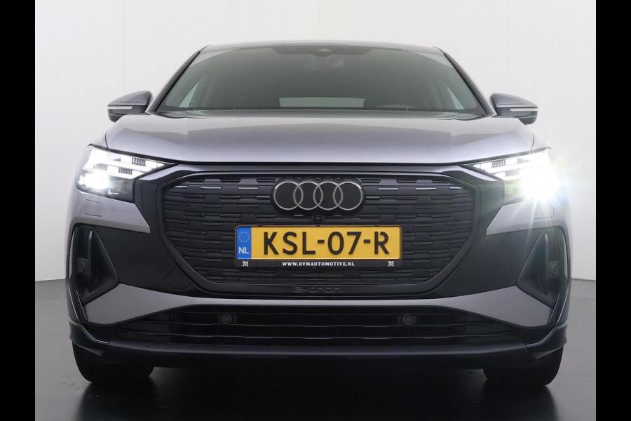 Audi Q4 Sportback e-tron 45 S Edition 82 kWh VAN: 44.900,- VOOR: 40.877,- UW HERFSTVOORDEEL: 4.023,- SOH 96% | S-Exterieur | ADAPT. CRUISE CONTROL | STOELVERWARMING | ELEK. ACHTERKLEP | ACHTERUIRIJCAMERA | RIJKLAAR + 12 MND BOVAG GARANTIE | RESTERENDE ACCU GARANTIE TOT EN MET 2032 OF 160k KM |