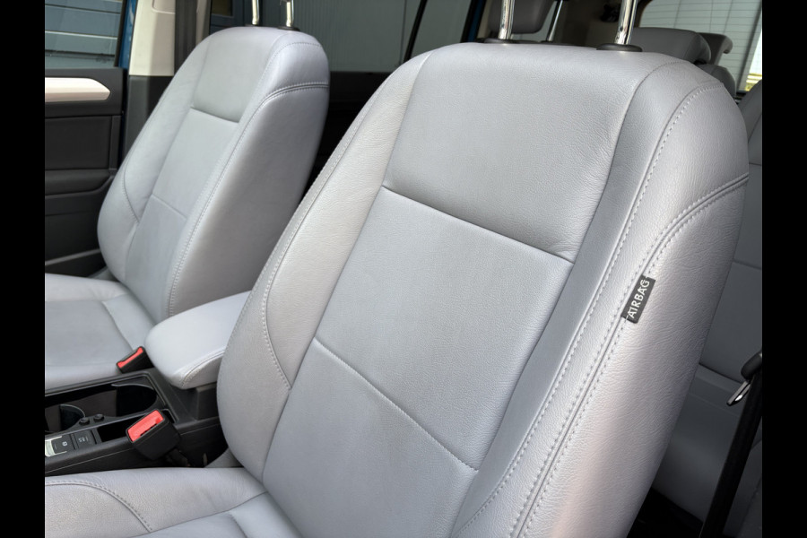 Volkswagen Touran 1.5 TSi DSG Comfortline 7-pers. SCHUIFDAK/LEDER/CAMERA/NAVI/ADAPT.CRUISE/WINTERPACK