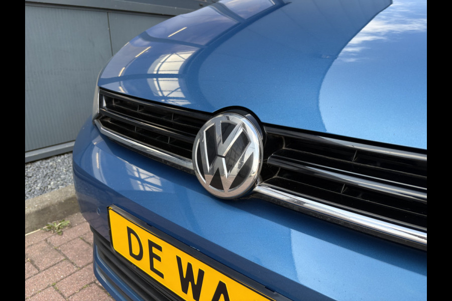 Volkswagen Touran 1.5 TSi DSG Comfortline 7-pers. SCHUIFDAK/LEDER/CAMERA/NAVI/ADAPT.CRUISE/WINTERPACK