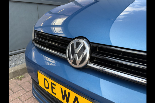 Volkswagen Touran 1.5 TSi DSG Comfortline 7-pers. SCHUIFDAK/LEDER/CAMERA/NAVI/ADAPT.CRUISE/WINTERPACK