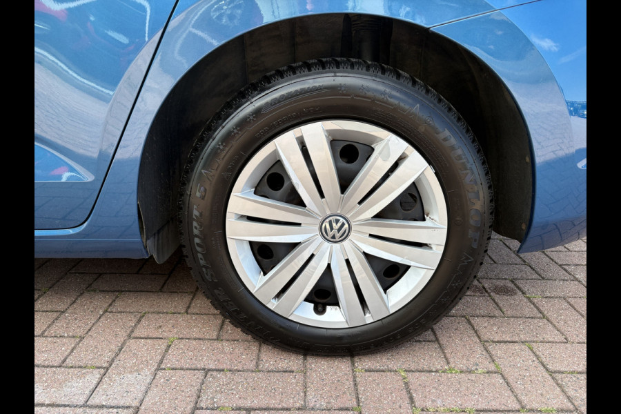 Volkswagen Touran 1.5 TSi DSG Comfortline 7-pers. SCHUIFDAK/LEDER/CAMERA/NAVI/ADAPT.CRUISE/WINTERPACK