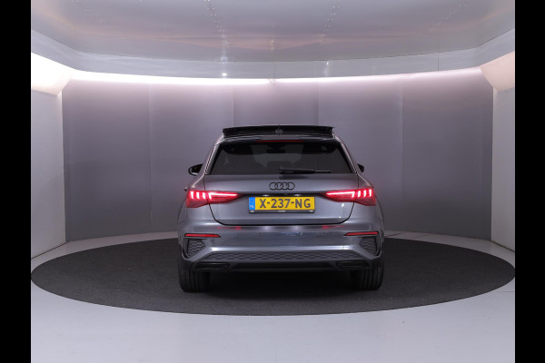 Audi A3 Sportback 30 TFSI S edition 110 pk S-tronic | Verlengde garantie | Navigatie | Panoramadak | Parkeersensoren (Park assist) | Achteruitrijcamera | Stoelverwarming | S-Line |
