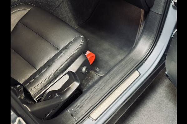 Volvo XC40 1.5 T4 Recharge Inscription Expression | ACC | 360 Cam. | Keyless