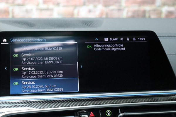 BMW X5 xDrive45e High Executive M Sport Pakket Automaat / Live Cockpit Professional / Laserlicht / Panoramadak / Harman Kardon / Driving Assistant Professional / Stoelvermaning voor + achter / Head-Up Display / Shadow Line / 22 Inch / Stoelventilatie / Soft-Close / Active Steering / DAB