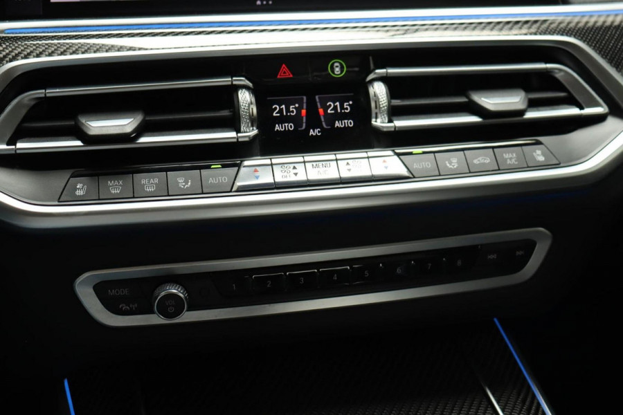 BMW X5 xDrive45e High Executive M Sport Pakket Automaat / Live Cockpit Professional / Laserlicht / Panoramadak / Harman Kardon / Driving Assistant Professional / Stoelvermaning voor + achter / Head-Up Display / Shadow Line / 22 Inch / Stoelventilatie / Soft-Close / Active Steering / DAB