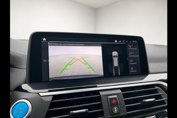 BMW iX3 High Executive Edition 80 kWh SOH 98,6% Panoramadak Trekhaak Navigatie Apple CarPlay Android Auto Camera Parkeerhulp Adaptive Cruise Control Stoelverwarming Full Led Leder Climate Control Lichtmetalen velgen