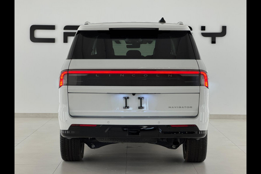 Lincoln Navigator 3.5L V6 EcoBoost Black Label