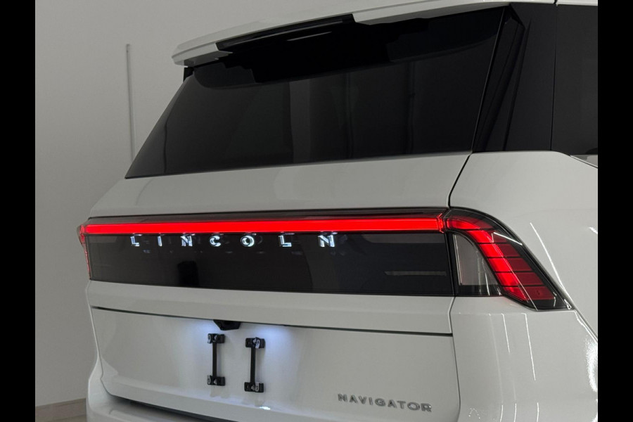 Lincoln Navigator 3.5L V6 EcoBoost Black Label