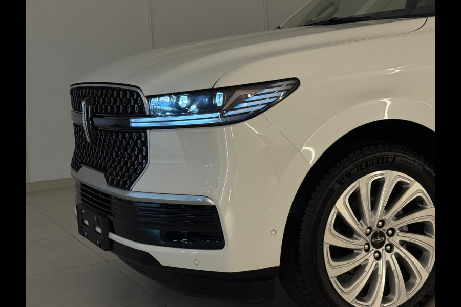 Lincoln Navigator 3.5L V6 EcoBoost Black Label