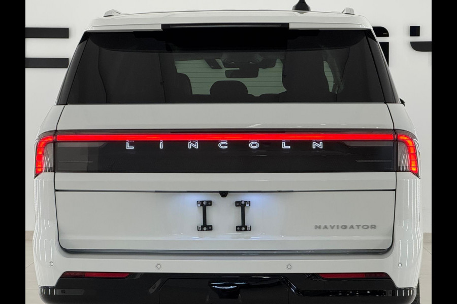 Lincoln Navigator 3.5L V6 EcoBoost Black Label