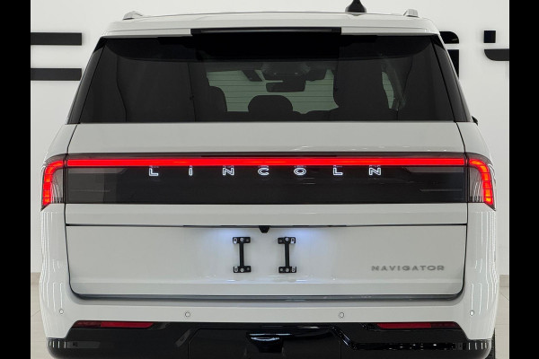 Lincoln Navigator 3.5L V6 EcoBoost Black Label