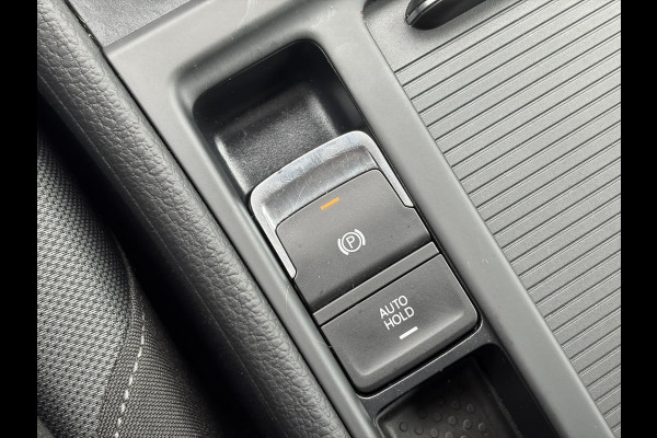 Volkswagen e-Golf e-Golf SOH 88.21% l 2e Eigenaar l Carplay l Navi l Stoelverw l Clima l Cruise l Lmv l Pdc V+A l N.A.P l Nieuwe Apk bij Aflevering