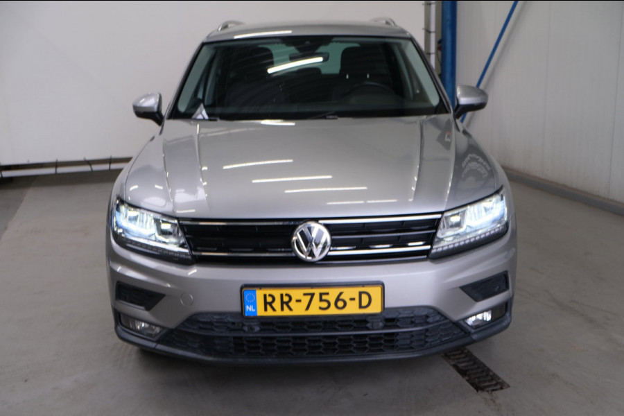 Volkswagen Tiguan 1.4 TSI ACT Comfortline Business Automaat - N.A.P. Airco, Cruise, Navi, PDC, Trekhaak.