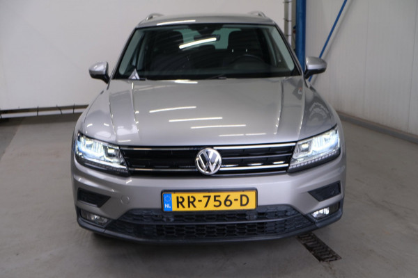 Volkswagen Tiguan 1.4 TSI ACT Comfortline Business Automaat - N.A.P. Airco, Cruise, Navi, PDC, Trekhaak.