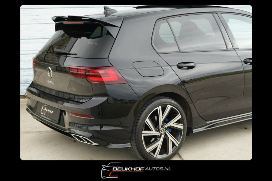 Volkswagen Golf 1.5 eTSI R-Line Pano H&K Audio Cruise Camera