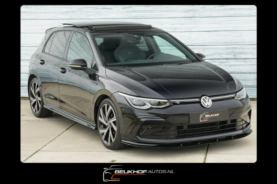 Volkswagen Golf 1.5 eTSI R-Line Pano H&K Audio Cruise Camera