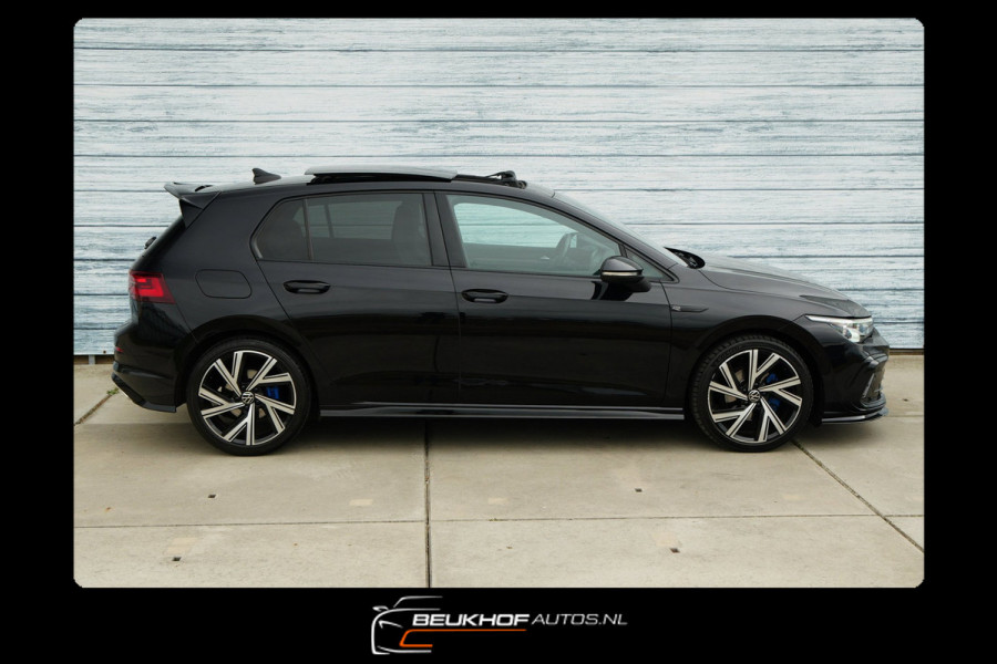 Volkswagen Golf 1.5 eTSI R-Line Pano H&K Audio Cruise Camera