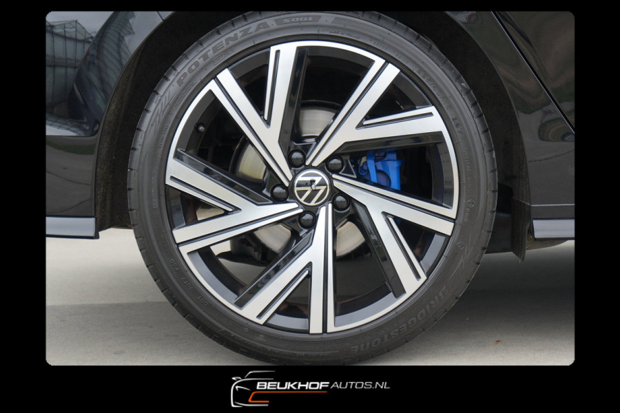 Volkswagen Golf 1.5 eTSI R-Line Pano H&K Audio Cruise Camera
