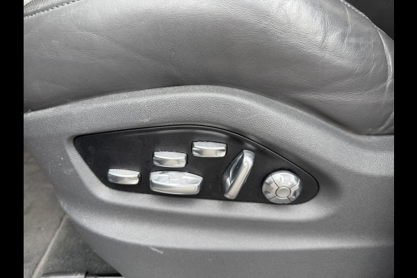 Porsche Cayenne 3.0 E-Hybrid Sport Chrono | Panoramadak | Camera | Head-Up Display | Stoelventilatie/Verwarming | Bose |