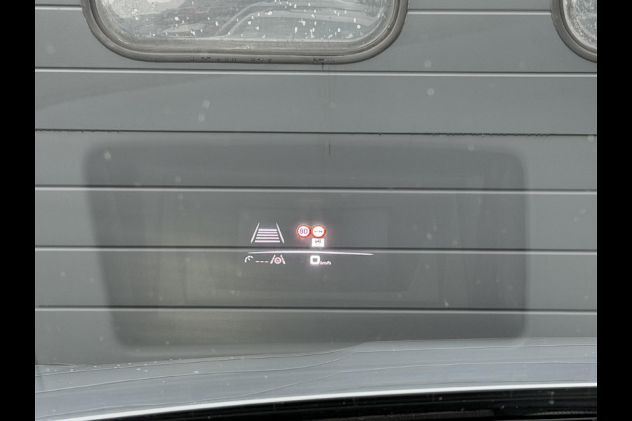 Porsche Cayenne 3.0 E-Hybrid Sport Chrono | Panoramadak | Camera | Head-Up Display | Stoelventilatie/Verwarming | Bose |