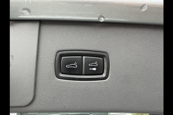 Porsche Cayenne 3.0 E-Hybrid Sport Chrono | Panoramadak | Camera | Head-Up Display | Stoelventilatie/Verwarming | Bose |