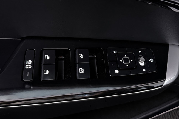 Kia Ev6 Plus 77.4 kWh (TREKHAAK, SOH 94,2%, STOEL-/STUURVERWARMING, STOELKOELING, MERDIAN SURROUND, 1e EIGENAAR, CAMERA)