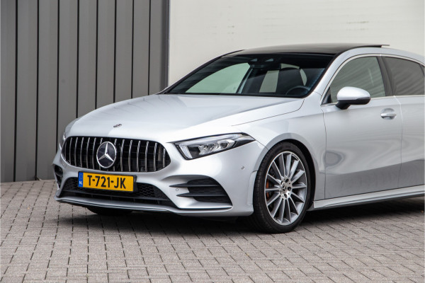 Mercedes-Benz A-Klasse 200 AMG Premium, Pano, Widescreen, Sfeerverlichting, 19"