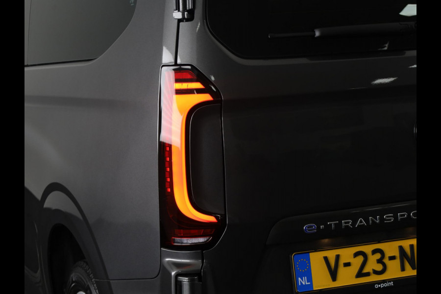 Volkswagen E-Transporter 32 L2H1 Bulli 64 kWh | Vol!! | Dubbel Cabine | Leer | Trekhaak |