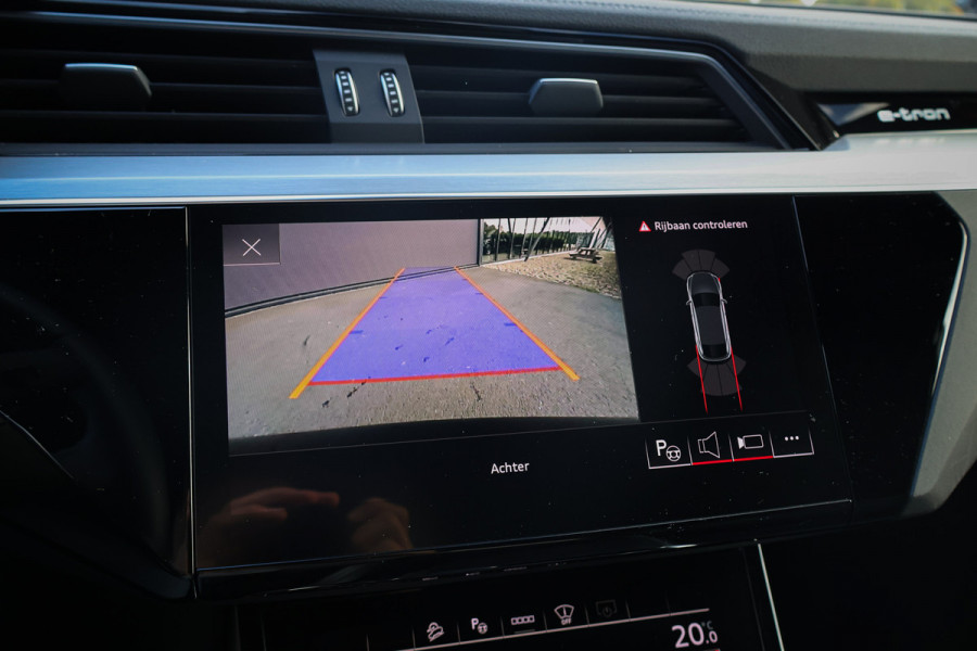 Audi e-tron Sportback 55 quattro 95 kWh | RS-STOELEN | ADAPTIVE CRUISE | 22" | B&O SURROUND | PANORAMADAK | VIRTUAL MIRRORS | STUURWIELVERWARMING | TR DUBBEL GLAS | SFEERVERLICHTING | DUBBEL OPLAADPUNT L+R | ETC.