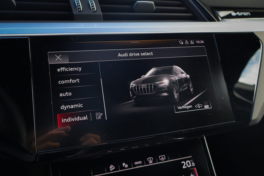 Audi e-tron Sportback 55 quattro 95 kWh | RS-STOELEN | ADAPTIVE CRUISE | 22" | B&O SURROUND | PANORAMADAK | VIRTUAL MIRRORS | STUURWIELVERWARMING | TR DUBBEL GLAS | SFEERVERLICHTING | DUBBEL OPLAADPUNT L+R | ETC.