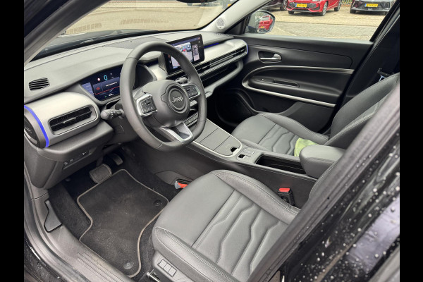 Jeep Avenger 1.2 e-Hybrid Summit AUTOMAAT | PANORAMADAK | CAMERA | LEDER | STOEL MASSAGE | EL. KLEP | 12 MND BOVAG GARANTIE