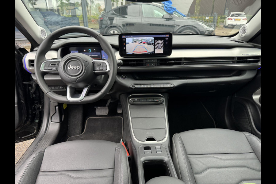 Jeep Avenger 1.2 e-Hybrid Summit AUTOMAAT | PANORAMADAK | CAMERA | LEDER | STOEL MASSAGE | EL. KLEP | 12 MND BOVAG GARANTIE