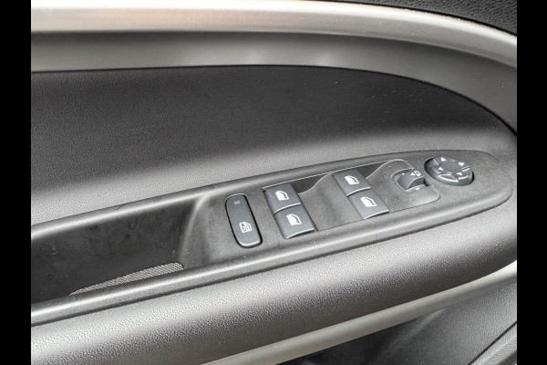 Jeep Avenger 1.2 e-Hybrid Summit AUTOMAAT | PANORAMADAK | CAMERA | LEDER | STOEL MASSAGE | EL. KLEP | 12 MND BOVAG GARANTIE
