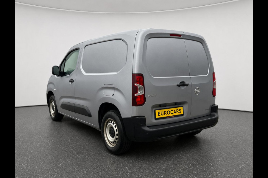 Opel Combo 1.5D L1H1 102 pk Edition Navigatie Apple CarPlay Android Auto Parkeerhulp achter Airco DAB