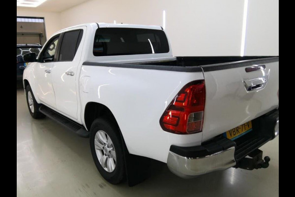 Toyota Hilux 2.4 D-4D AUTOMAAT 4WD 4x4 Double Cab