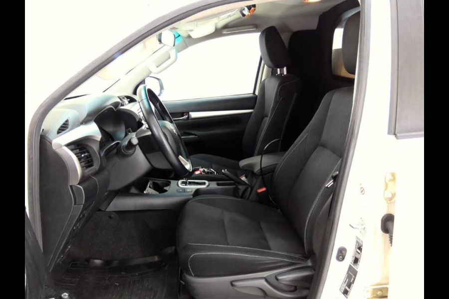 Toyota Hilux 2.4 D-4D AUTOMAAT 4WD 4x4 Double Cab