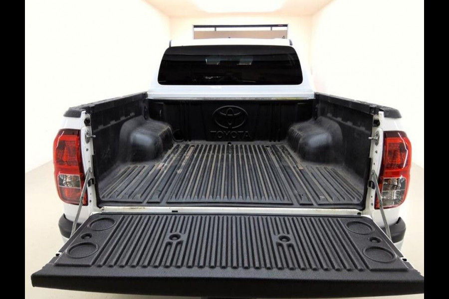 Toyota Hilux 2.4 D-4D AUTOMAAT 4WD 4x4 Double Cab