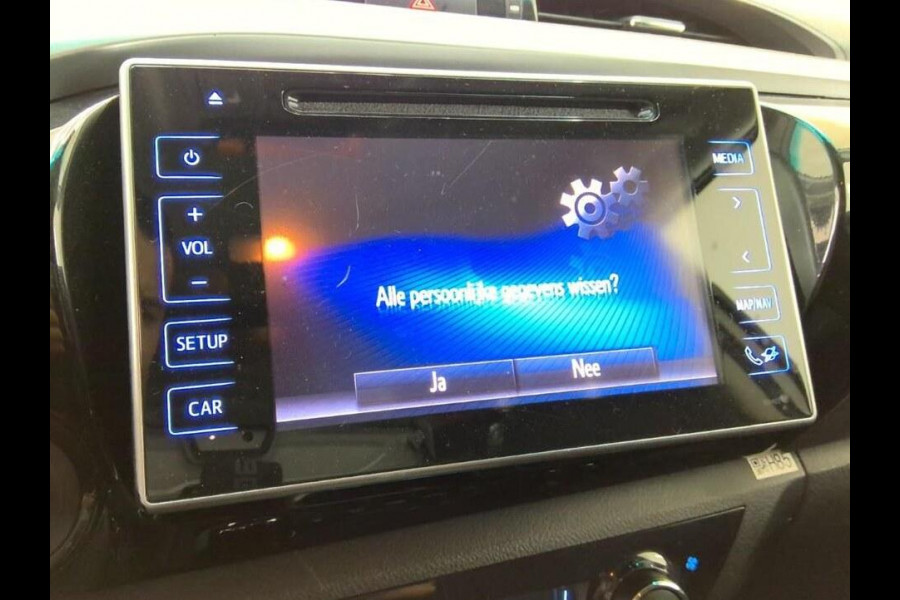Toyota Hilux 2.4 D-4D AUTOMAAT 4WD 4x4 Double Cab