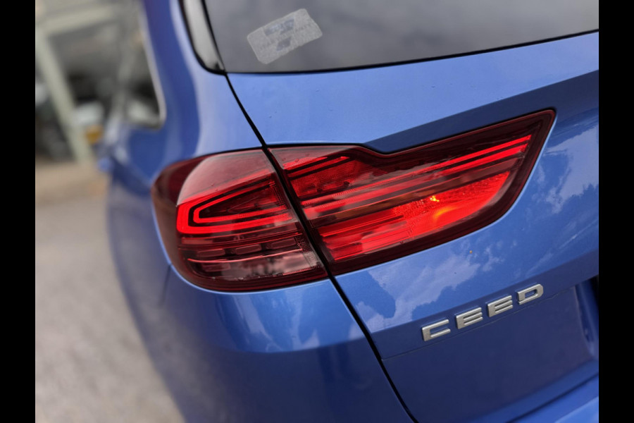 Kia Ceed Sportswagon 1.6 GDI PHEV ExecutiveLine | LED Koplampen | CC | Elektr. Achterklep | carplay | Navi |Climate |
