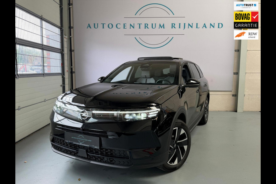 Opel Grandland 1.2 Turbo Hybrid GS, 1 jaar Bovag garantie, Panoramdak, Head up display, Camera, Stoel/Stuurverwarming