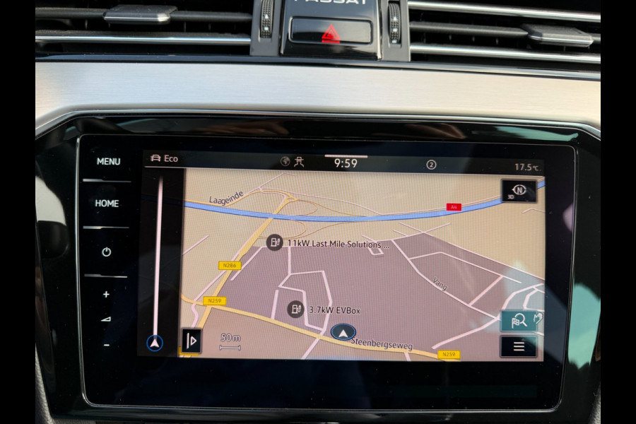 Volkswagen Passat Variant 1.4 TSI PHEV GTE * Panoramadak * AUTOMAAT * Navigatiesysteem * 18 Inch Velgen *