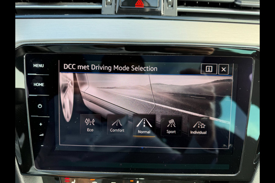 Volkswagen Passat Variant 1.4 TSI PHEV GTE * Panoramadak * AUTOMAAT * Navigatiesysteem * 18 Inch Velgen *